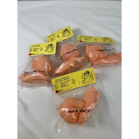 Vintage Doll Craftin Crawling Cupie Doll Set Of 4 Plastic Toys Made In Hong Kong - Picture 6 of 6